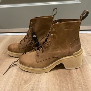 Brand new Sorel boots!